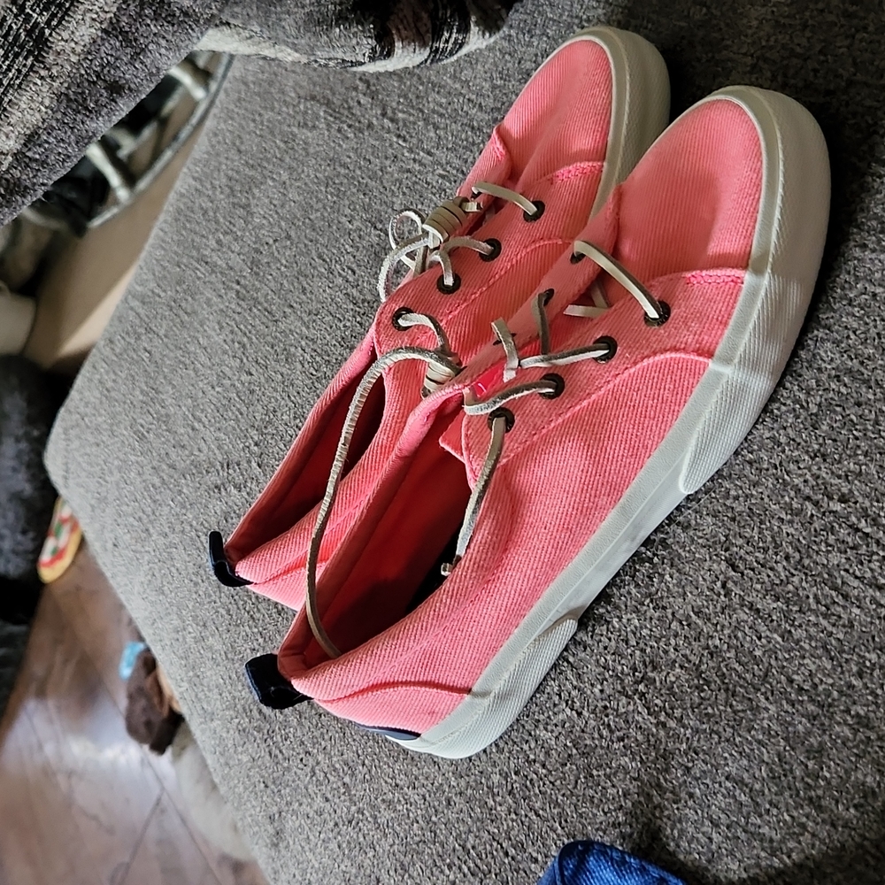 Women Sperrys